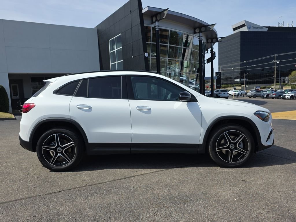 New 2026 Polar White Mercedes-Benz GLA 250 image 6