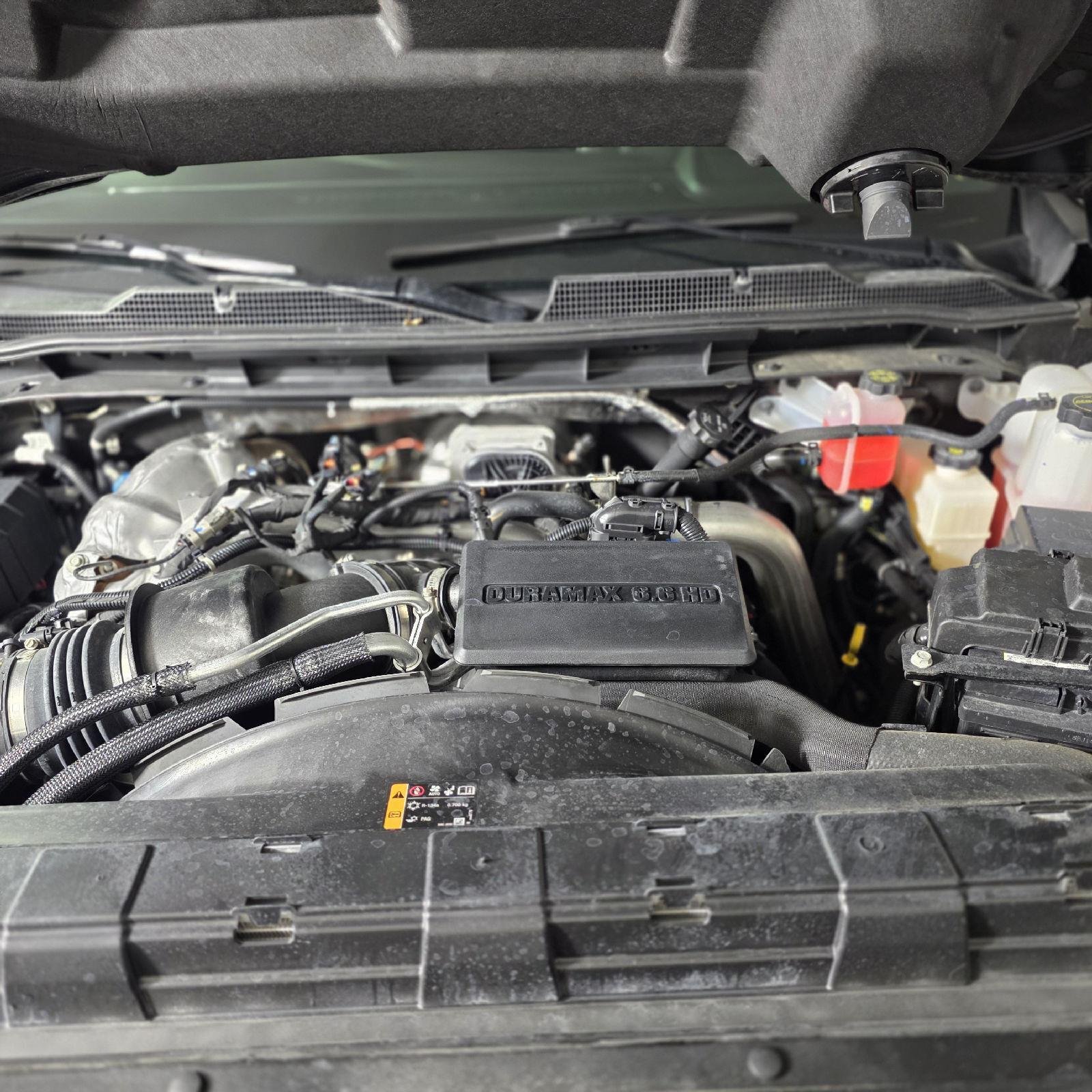 Used 2026 Black Chevrolet High Country image 2