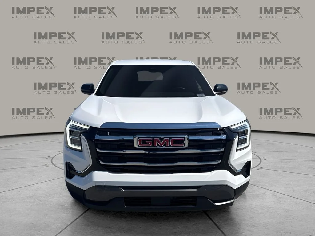 Used 2026 White GMC Elevation image 8