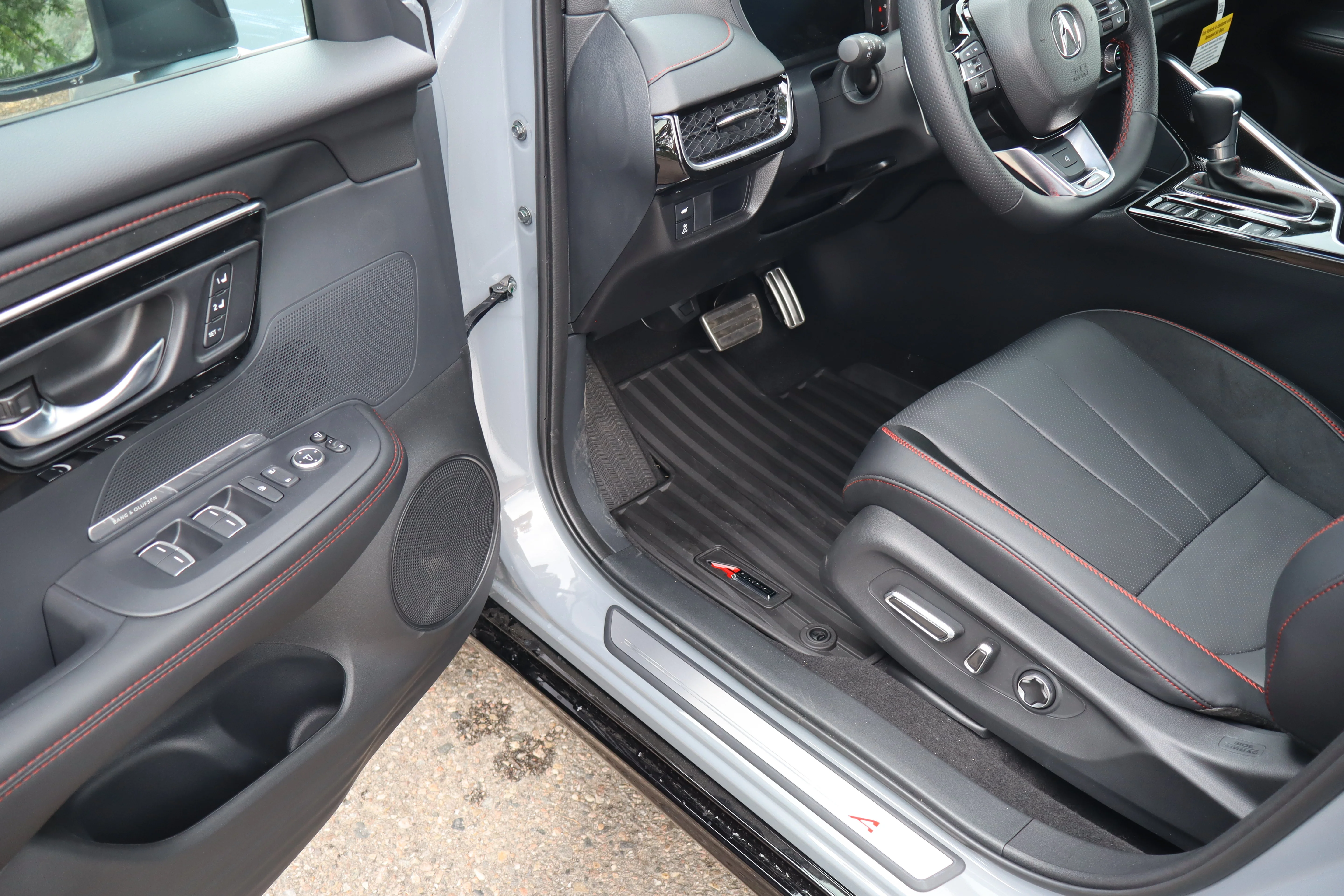 New 2026 Urban Gray Pearl Acura w/A-Spec Advance Package image 23