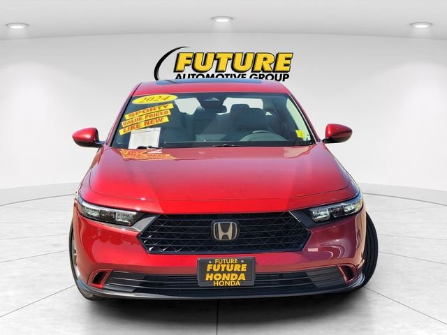 Used 2024  Honda EX image 2