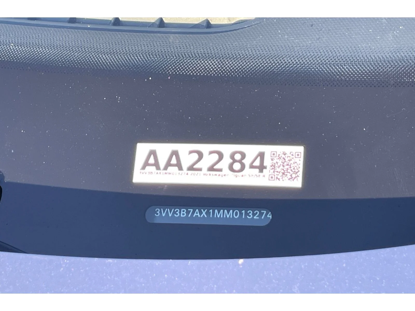 Used 2021 Pyrite Silver Metallic Volkswagen SE image 50