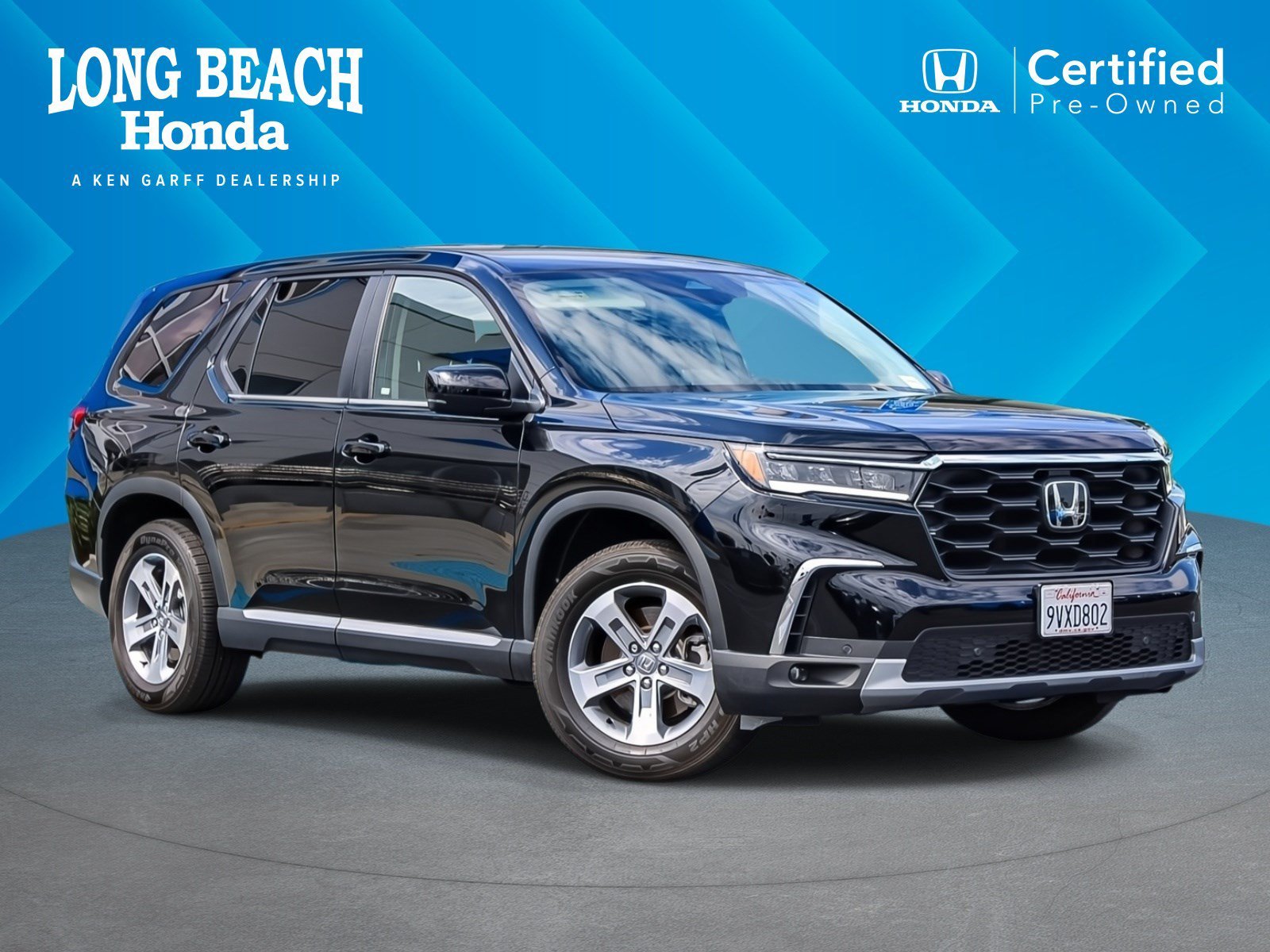 Certified Used 2025 Crystal Black Pearl Honda 2WD EX-L image 30