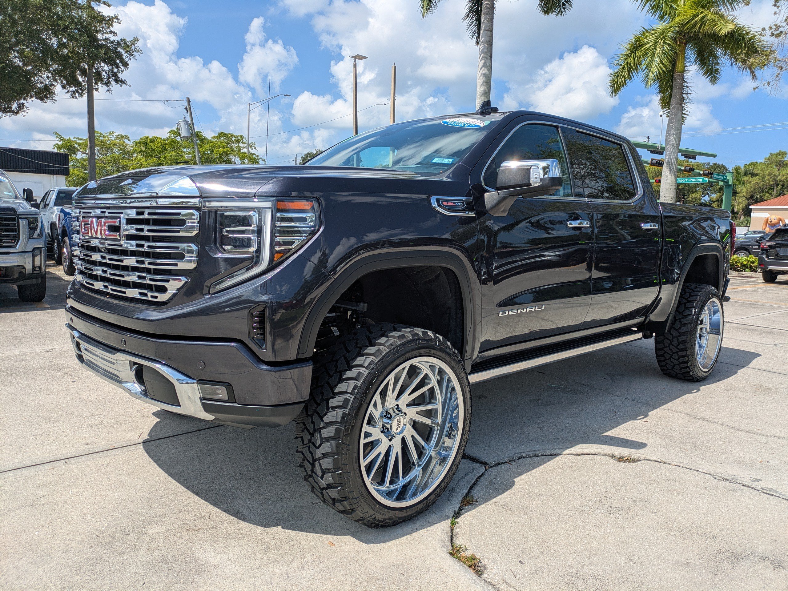 Used 2023 Titanium Rush Metallic GMC Denali image 7