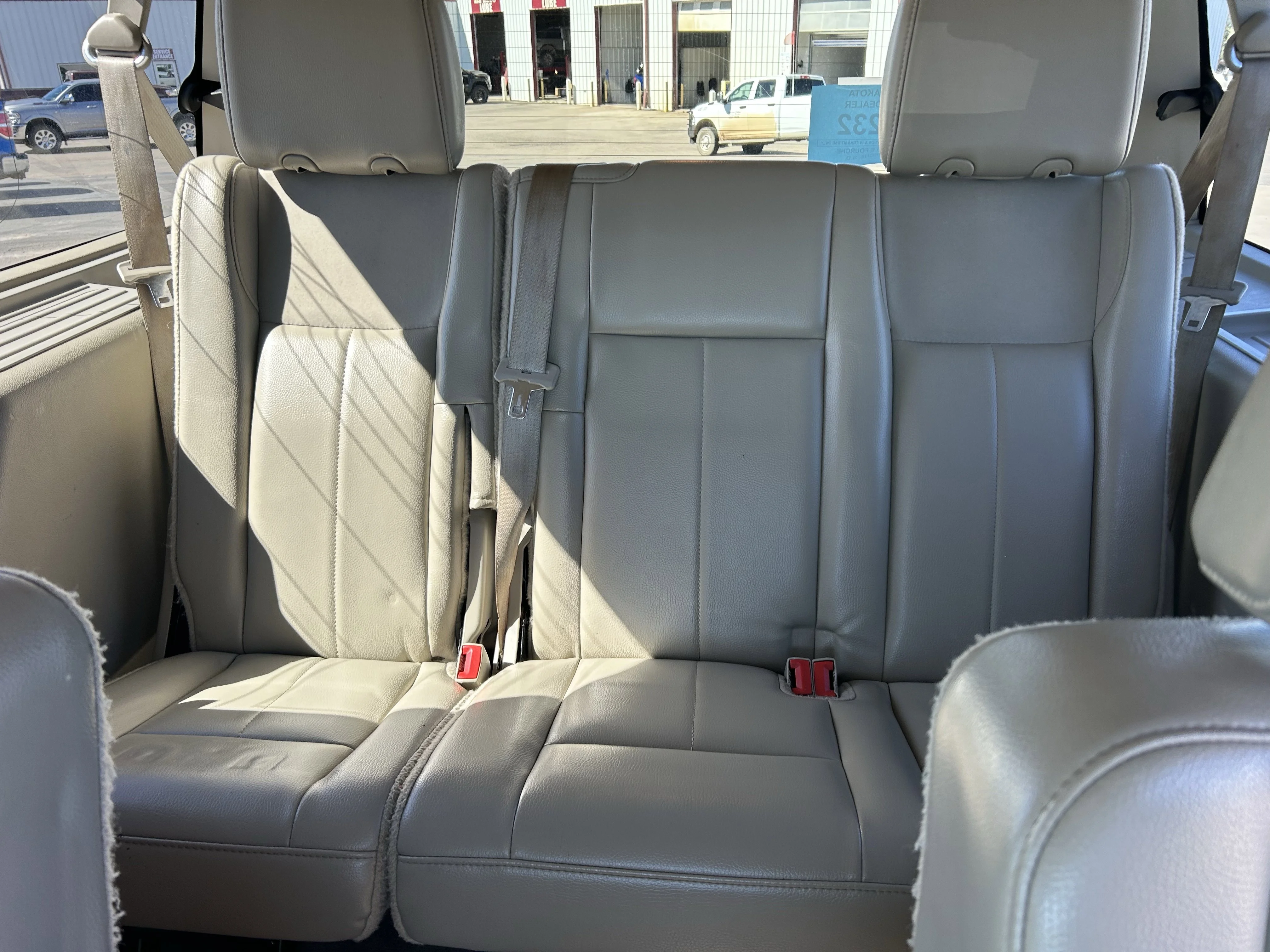 Used 2013 Red Ford Limited image 18