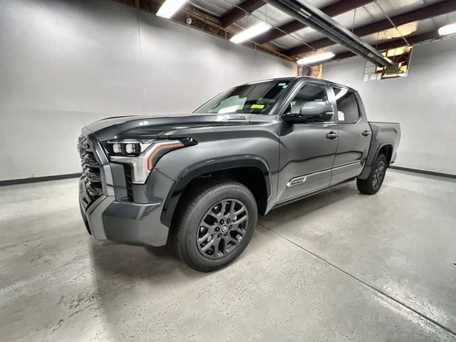 2026 Toyota Tundra i-FORCE MAX Tundra Platinum
