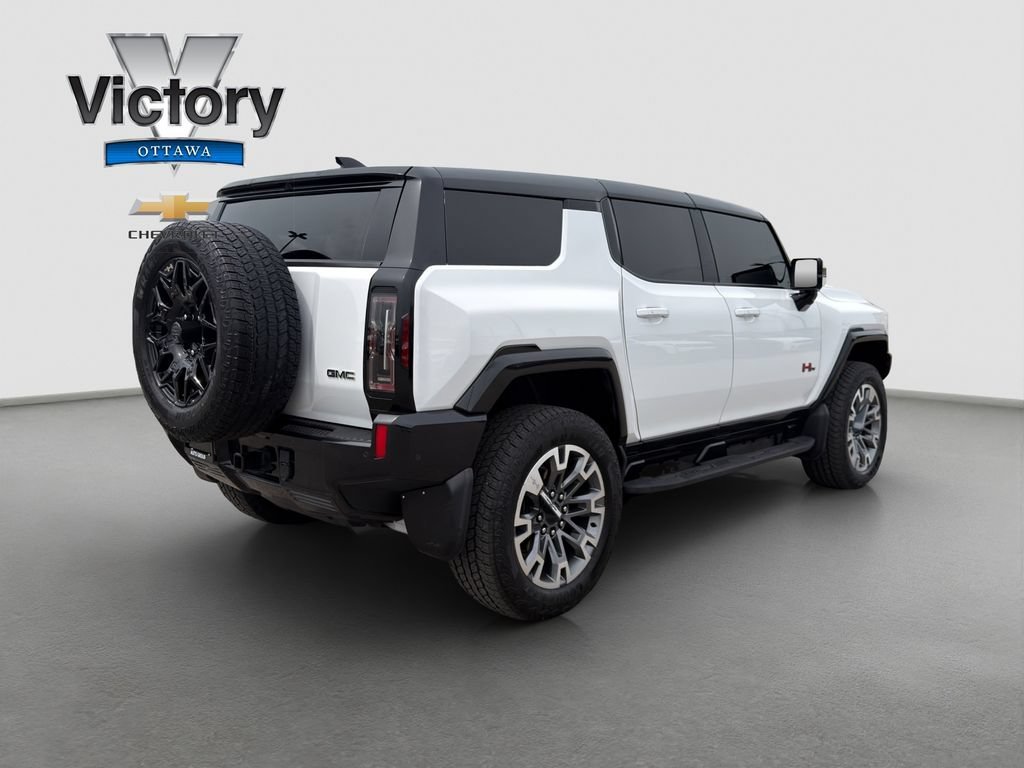 Used 2024 Interstellar White GMC 2X image 6
