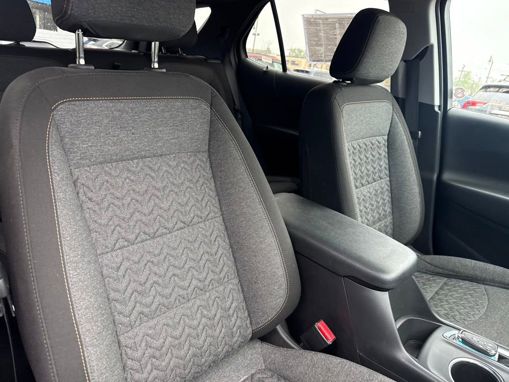 2024 Chevrolet Equinox LT - Photo 36