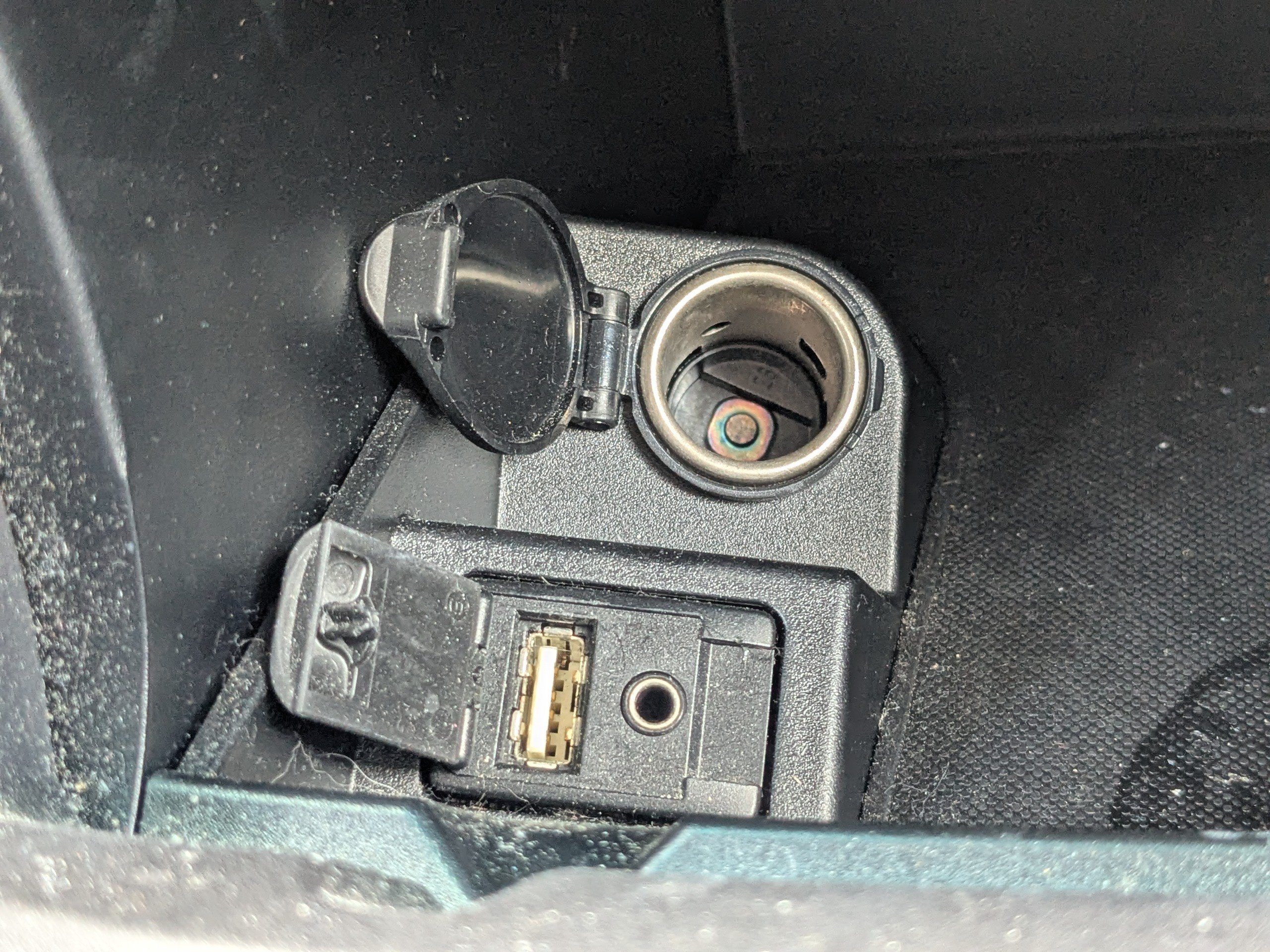 2015 Toyota Camry LE - Photo 22