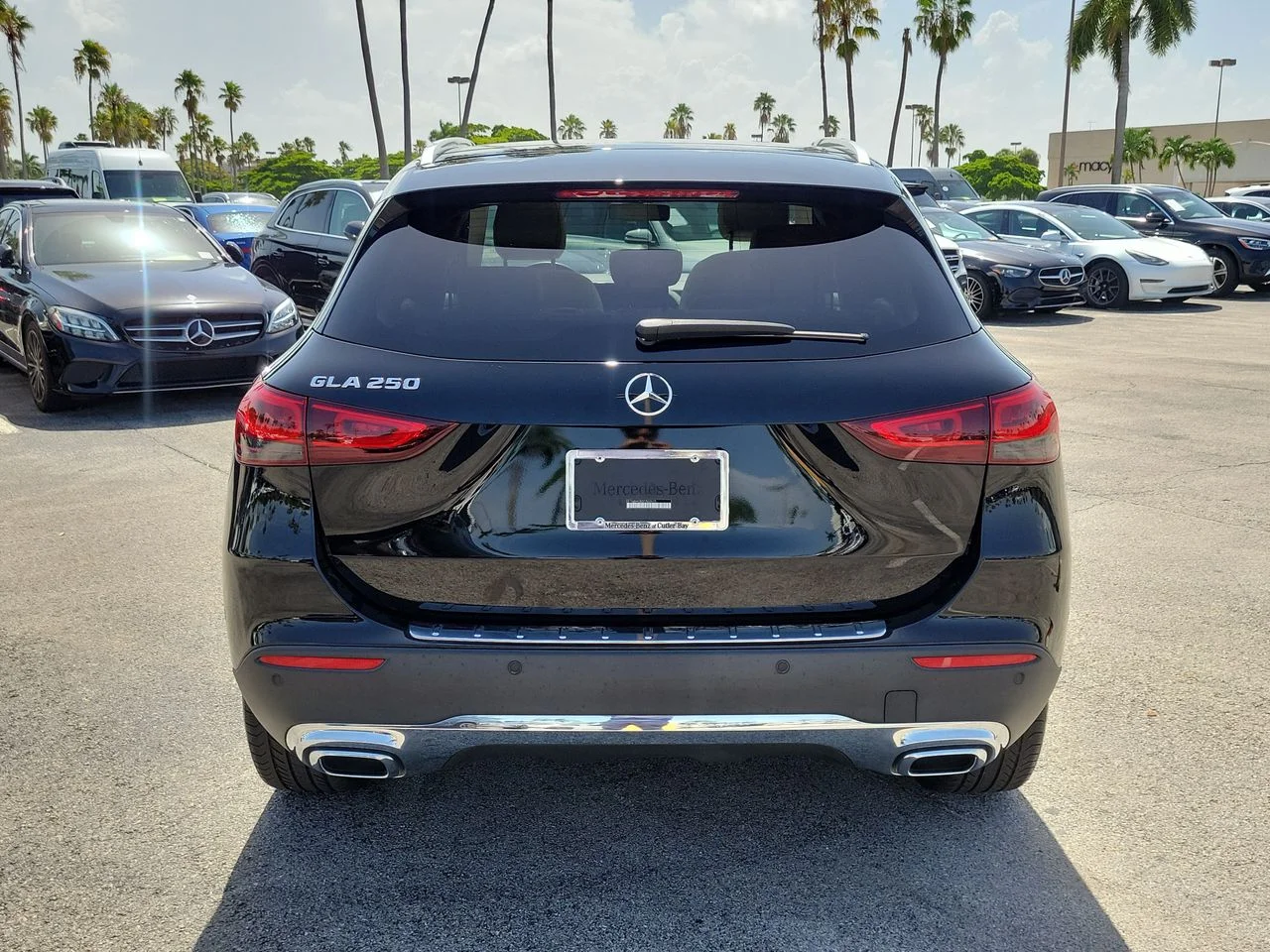 Certified Used 2023 Black Mercedes-Benz GLA 250 image 5