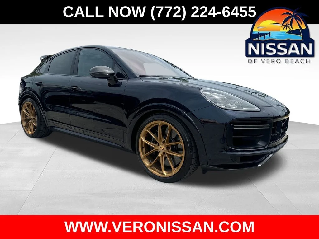 2022 Porsche Cayenne Turbo GT's photo