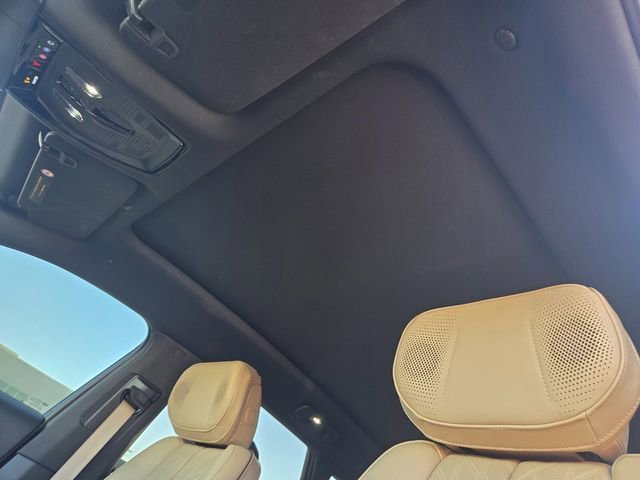 2025 Cadillac LYRIQ Luxury 3 - Photo 20