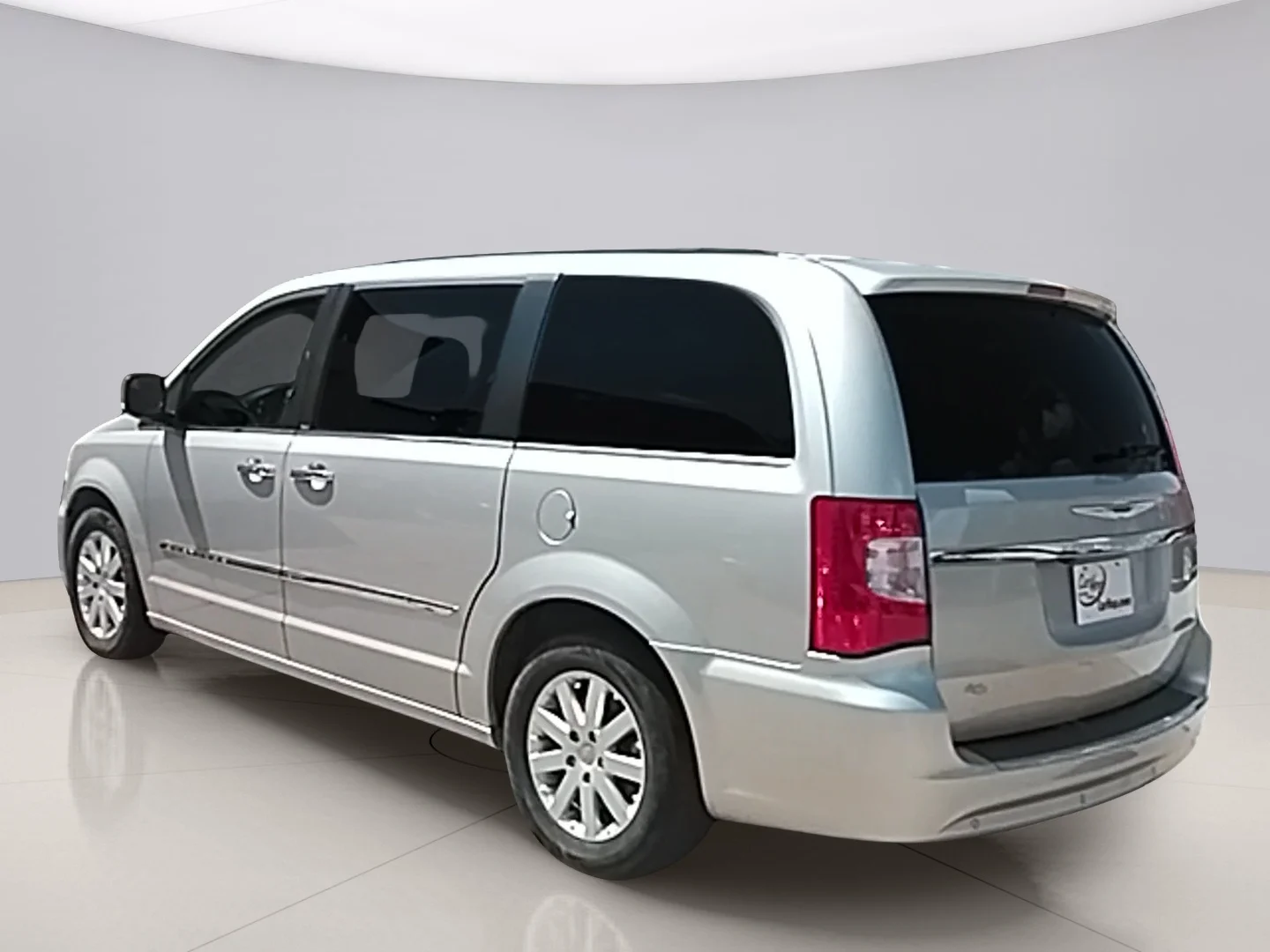 Used 2012 Silver Chrysler TOURING-L image 3