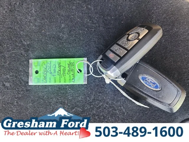 Used 2022 Blue Ford SE image 36