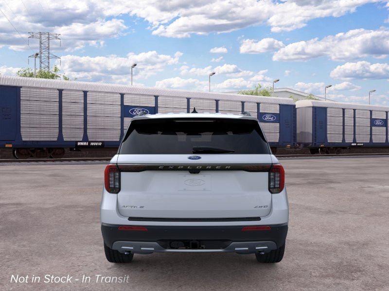 New 2026 Space White Metallic Ford Active image 5