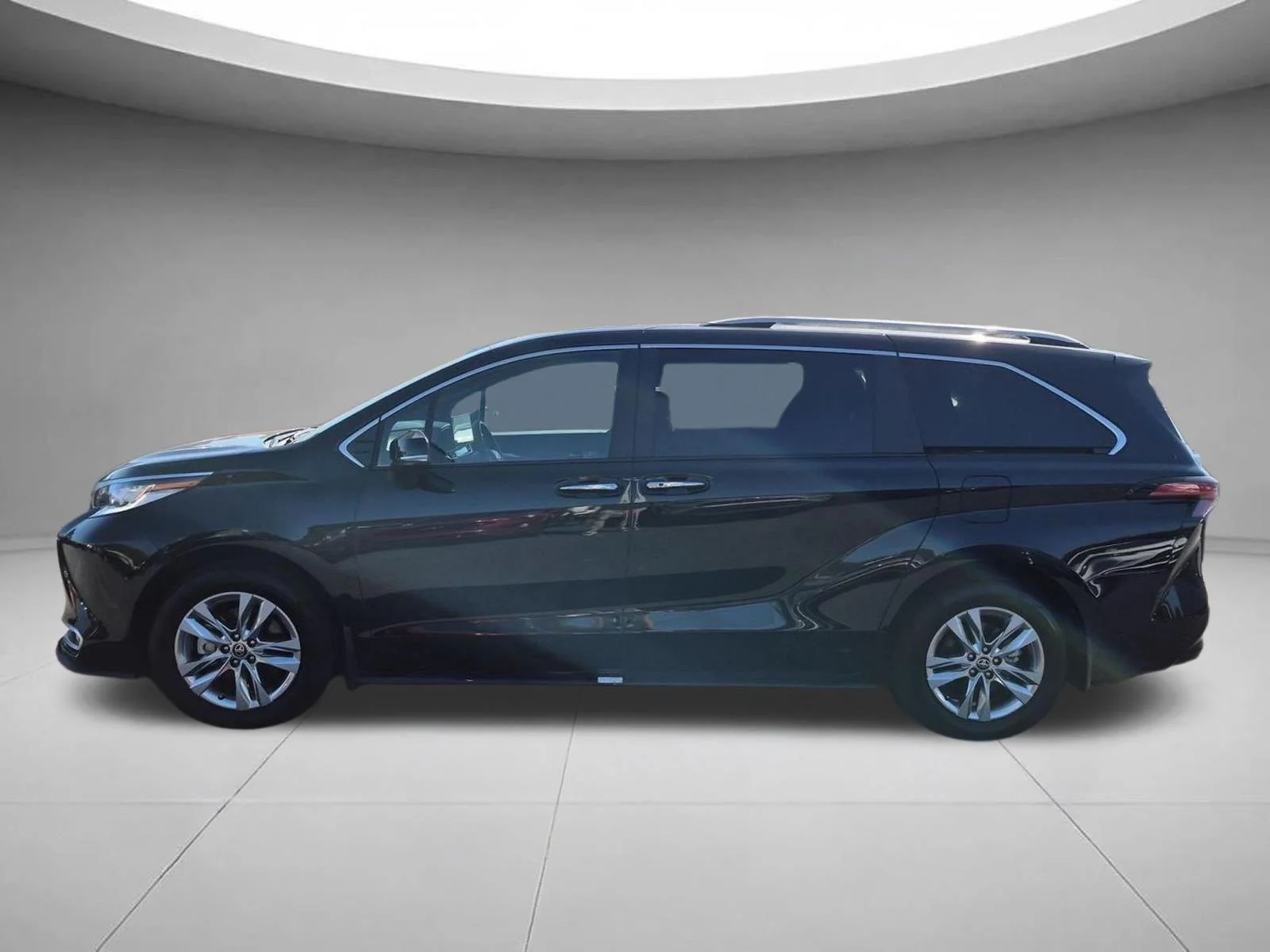 Used 2026 Midnight Black Met TOYOTA  image 2