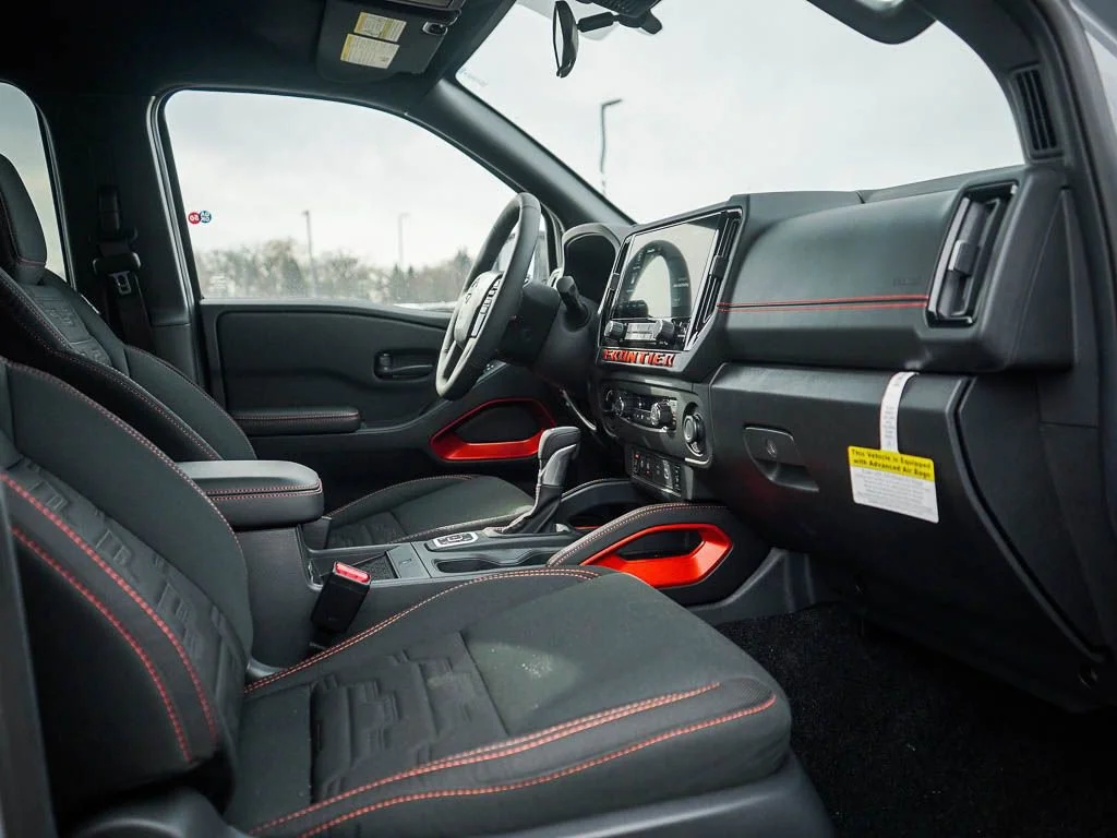 New 2026 Glacier White Nissan PRO-4X image 9