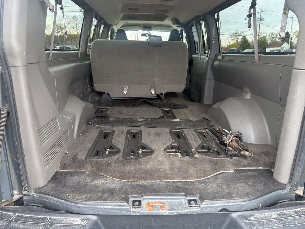 Used 2017 CYBER GRAY METALLIC Chevrolet LT image 21