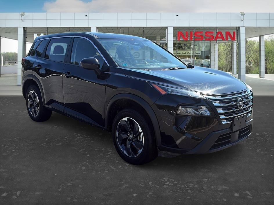 Used 2025 Super Black Nissan SV image 7