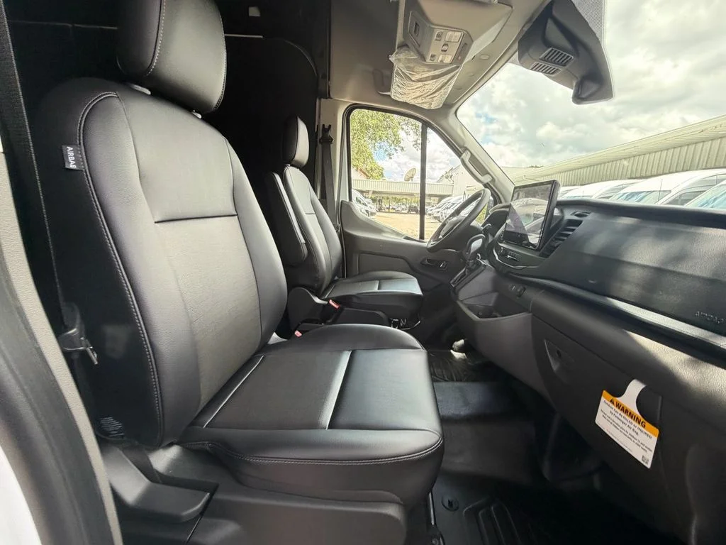 New 2026 Oxford White Ford Cargo Van image 12