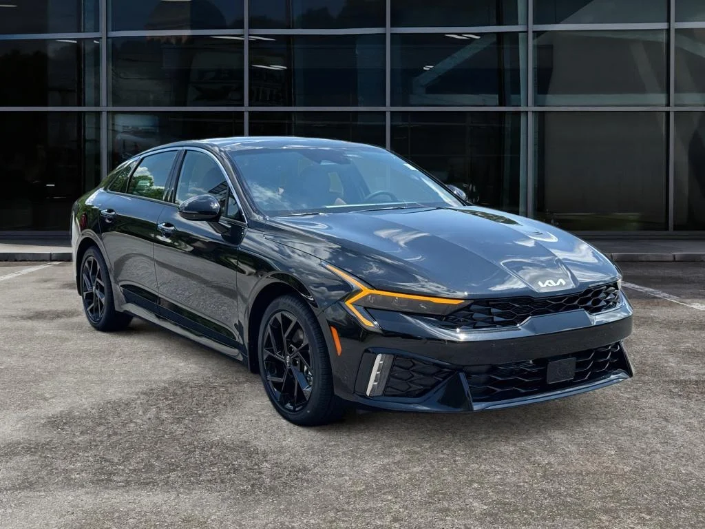 New 2026 Aurora Black Pearl Kia GT-Line FWD image 3