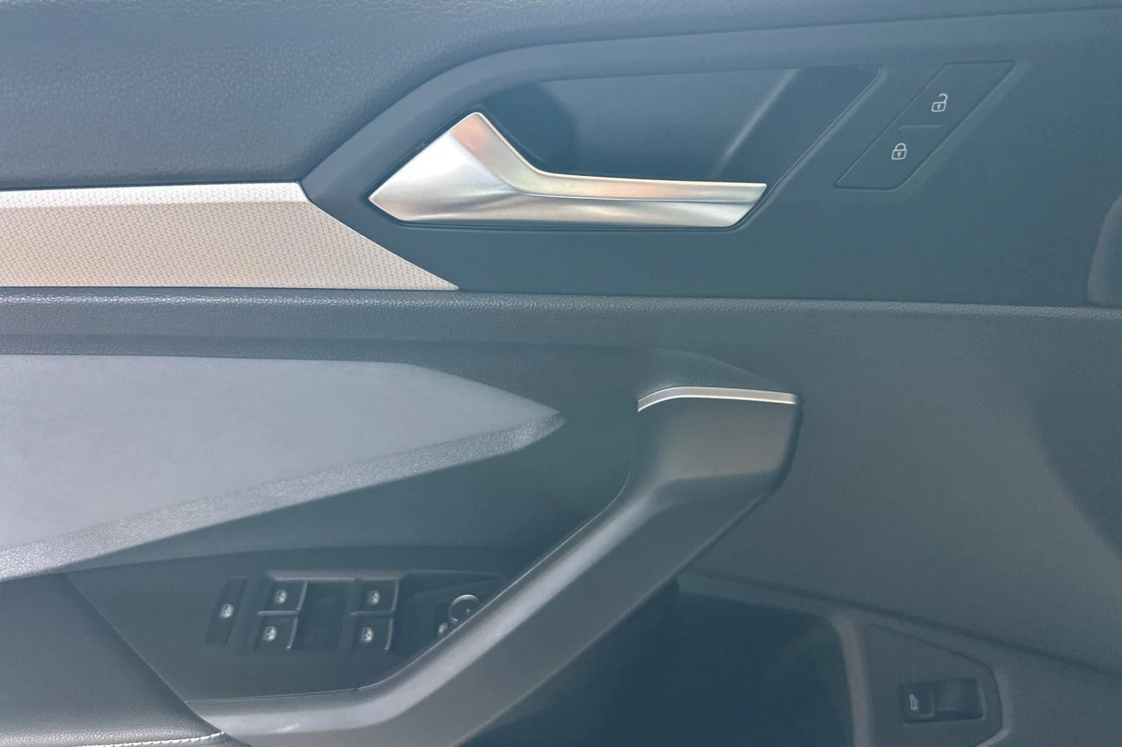 New 2026 Gray Volkswagen 1.5T SE image 9