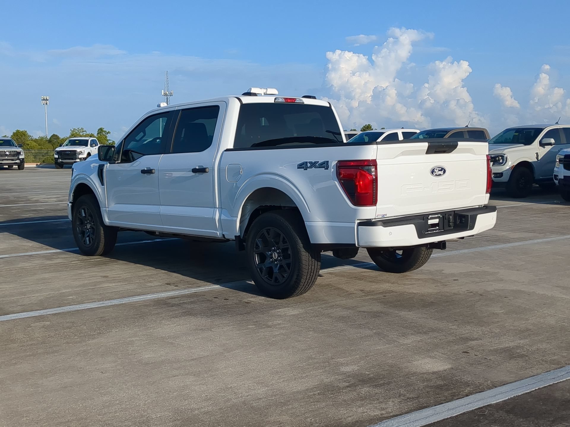 New 2026 Oxford White Ford STX® image 38