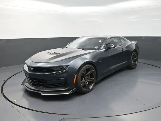 Used 2020 Gray Chevrolet SS image 3