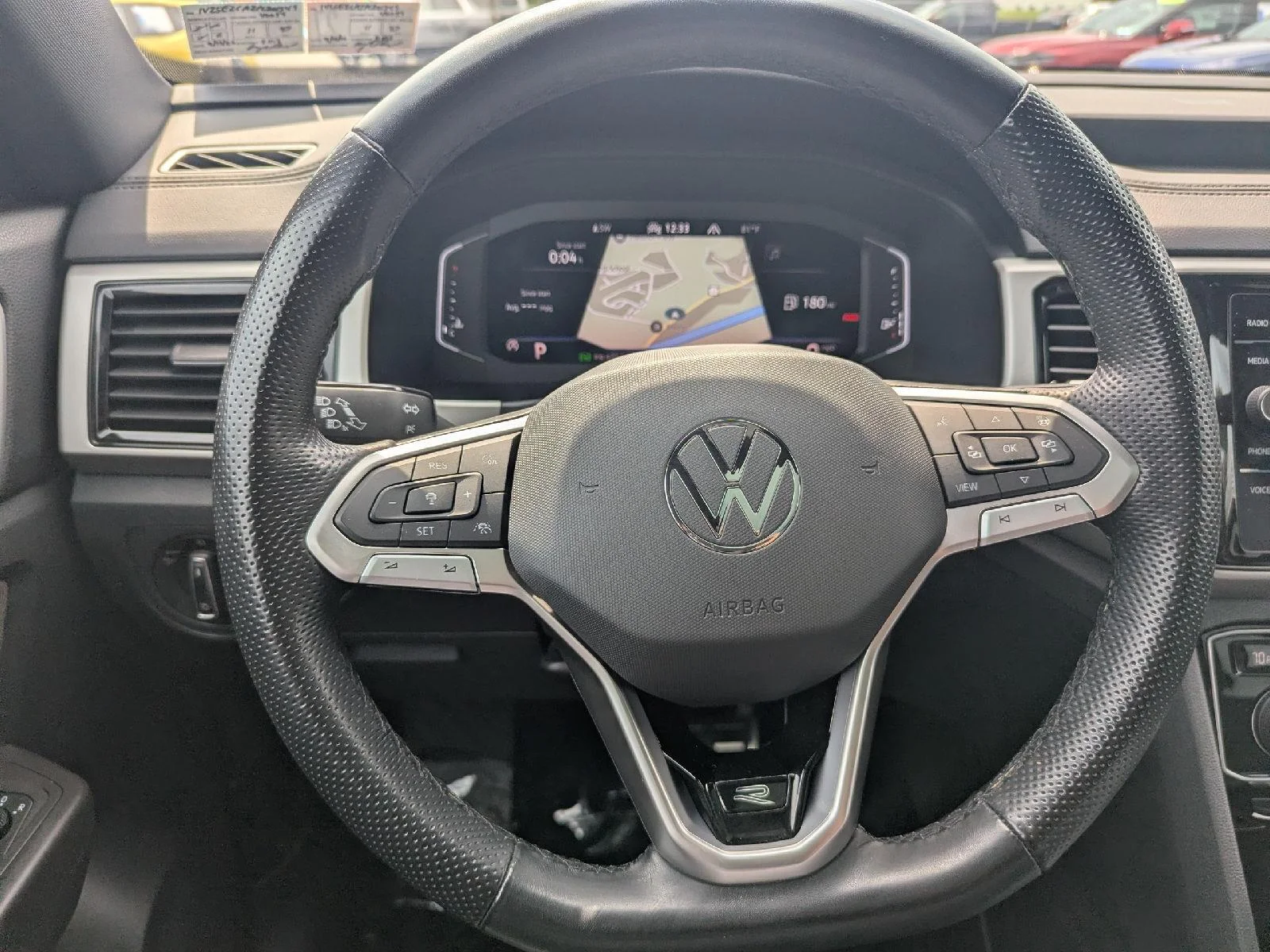 Used 2023  VOLKSWAGEN 3.6L V6 SEL R-LIN image 18