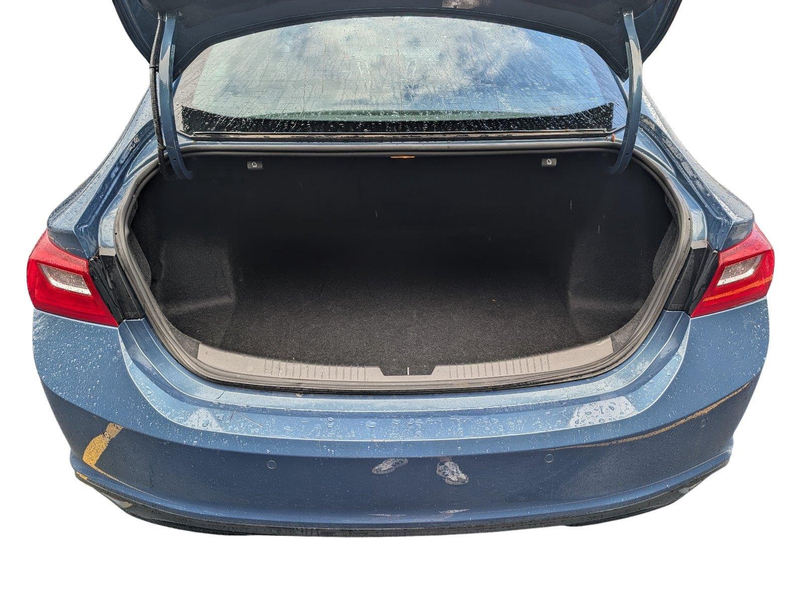 Used 2025 Lakeshore Blue Metallic Chevrolet LT image 34