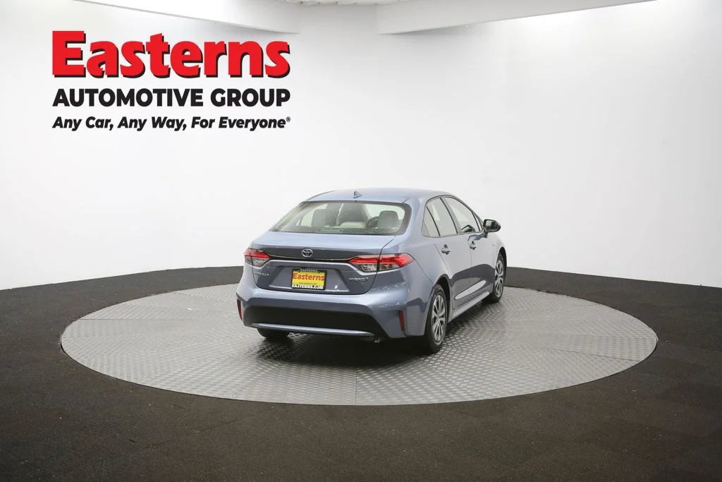 Used 2020 Gray Toyota LE image 38