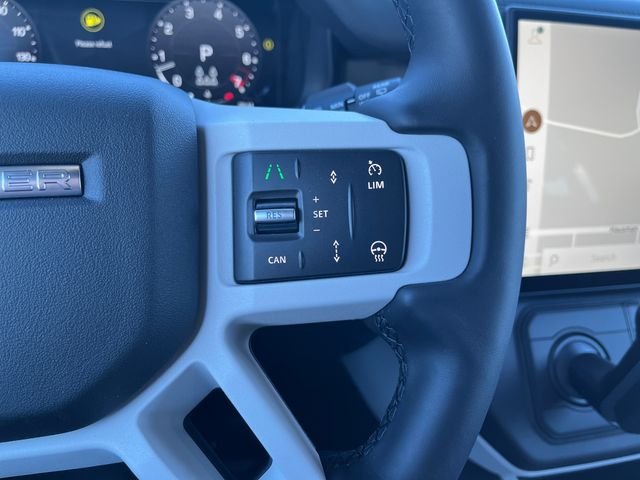 New 2026 Santorini Black Land Rover X-Dynamic SE image 23