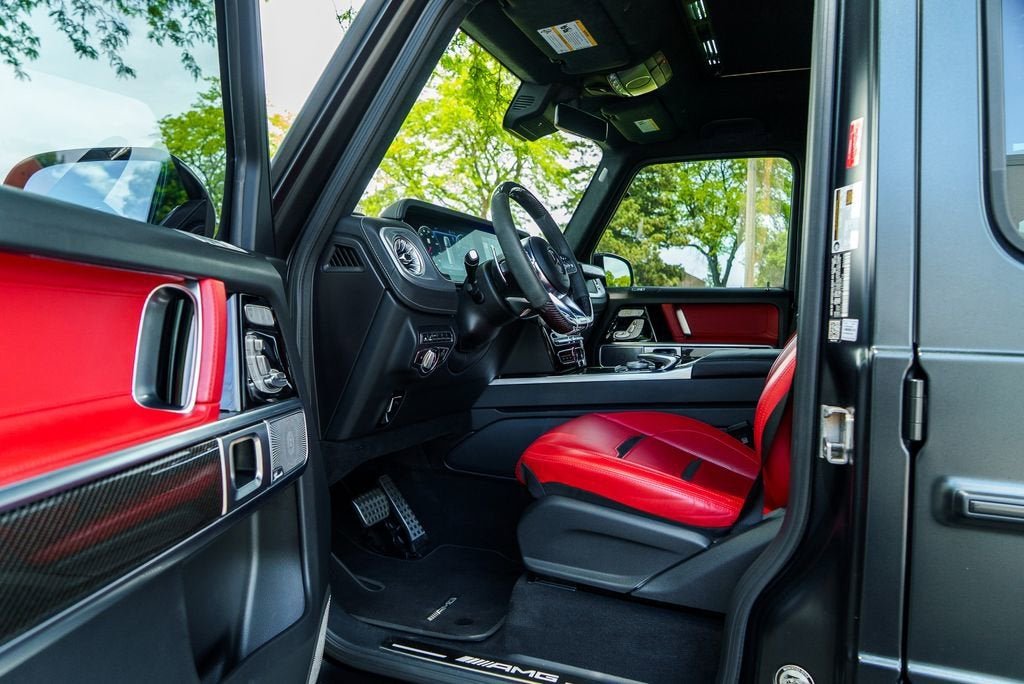 Used 2023 MANUFAKTUR Night Black Magno Mercedes-Benz G 63 AMG® image 27