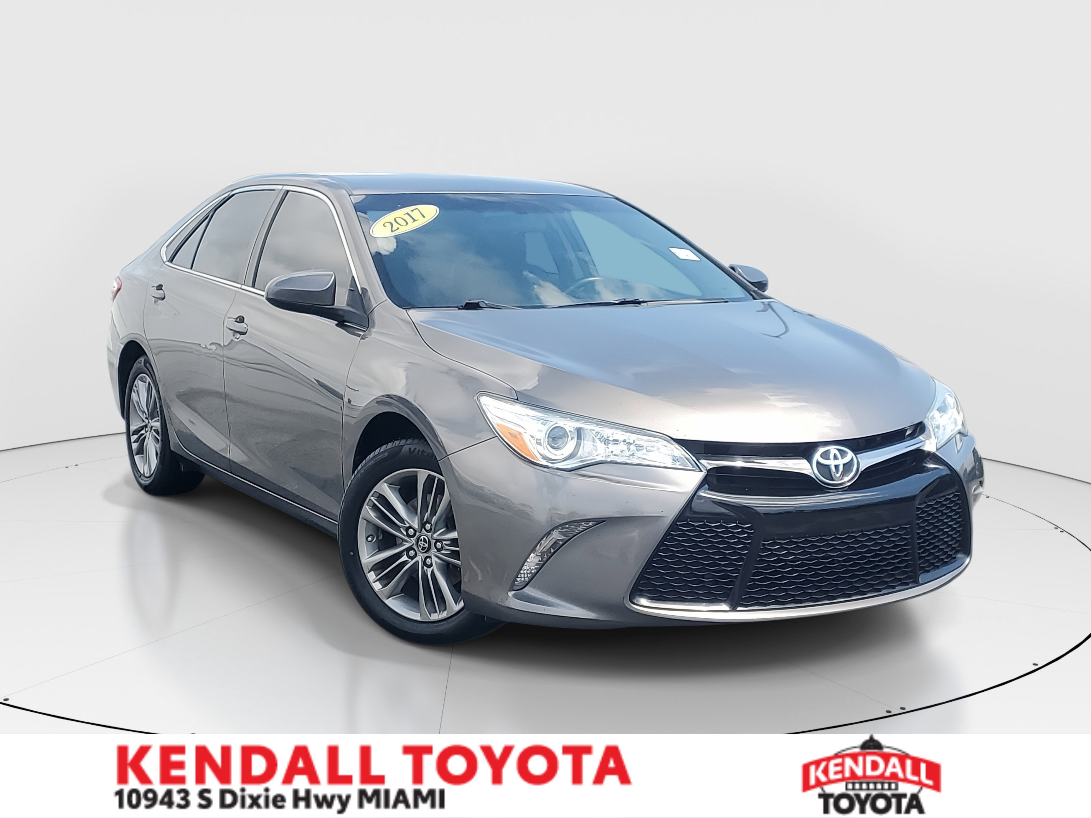 2017 Toyota Camry SE