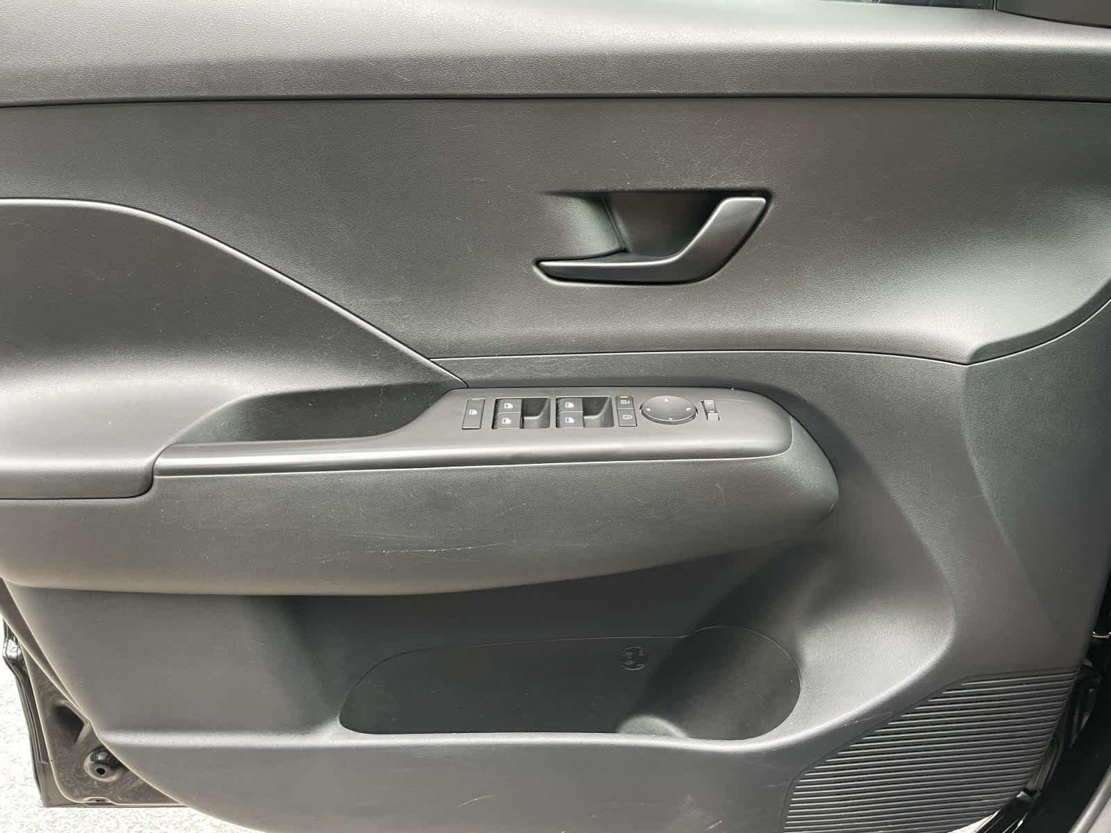 Used 2024 Abyss Black Pearl Hyundai SEL image 31