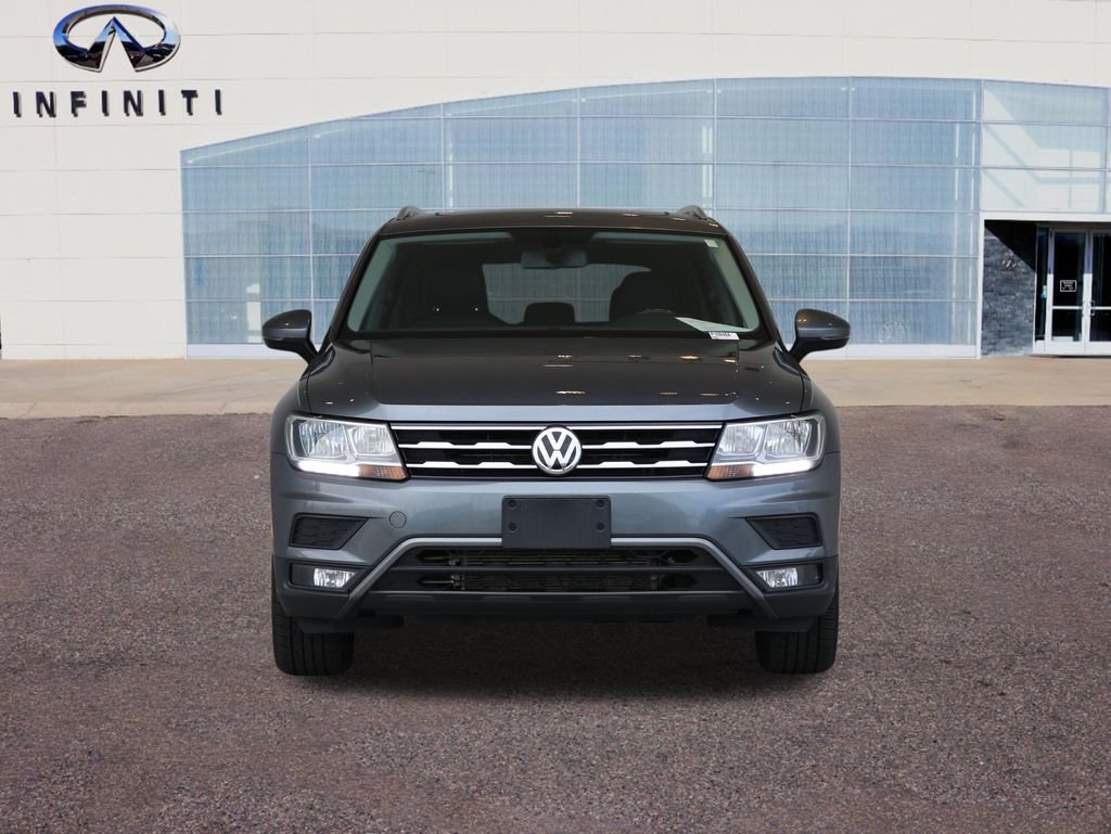 Used 2018 Gray Volkswagen 2.0T SEL image 56