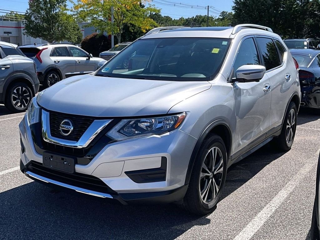 Used 2019 Silver Nissan SV image 3