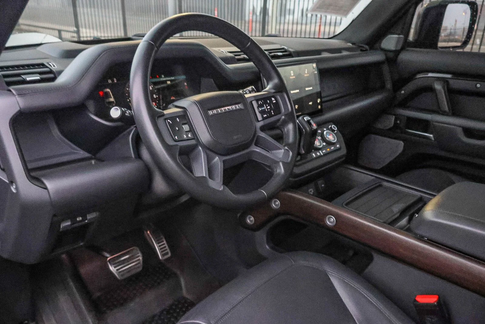 2023 Land Rover Defender X - Photo 28