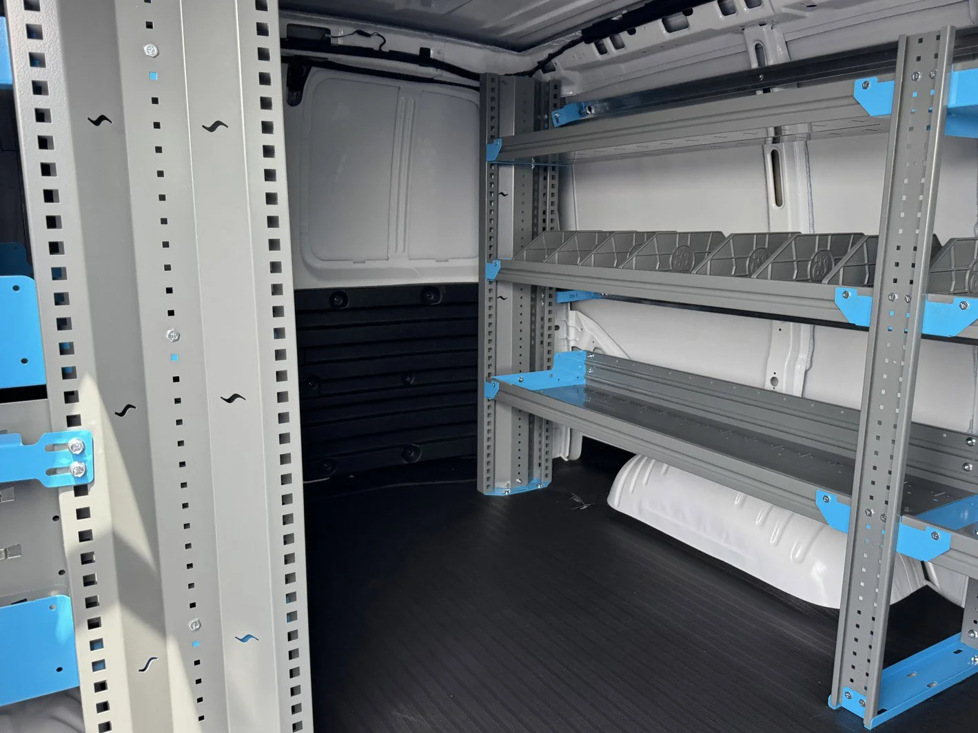 2026 Chevrolet Express Cargo Work Van - Photo 10
