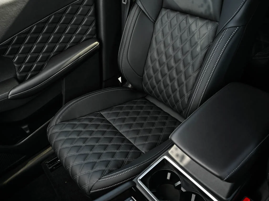 2025 Mitsubishi Outlander Plug-in Hybrid SEL - Photo 26