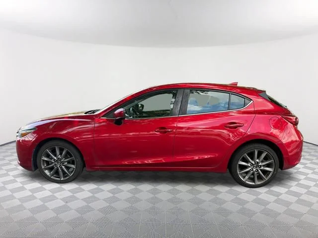 Used 2018 Red Mazda Touring image 8