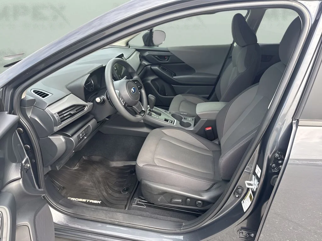 Used 2025 Gray Subaru Premium image 9