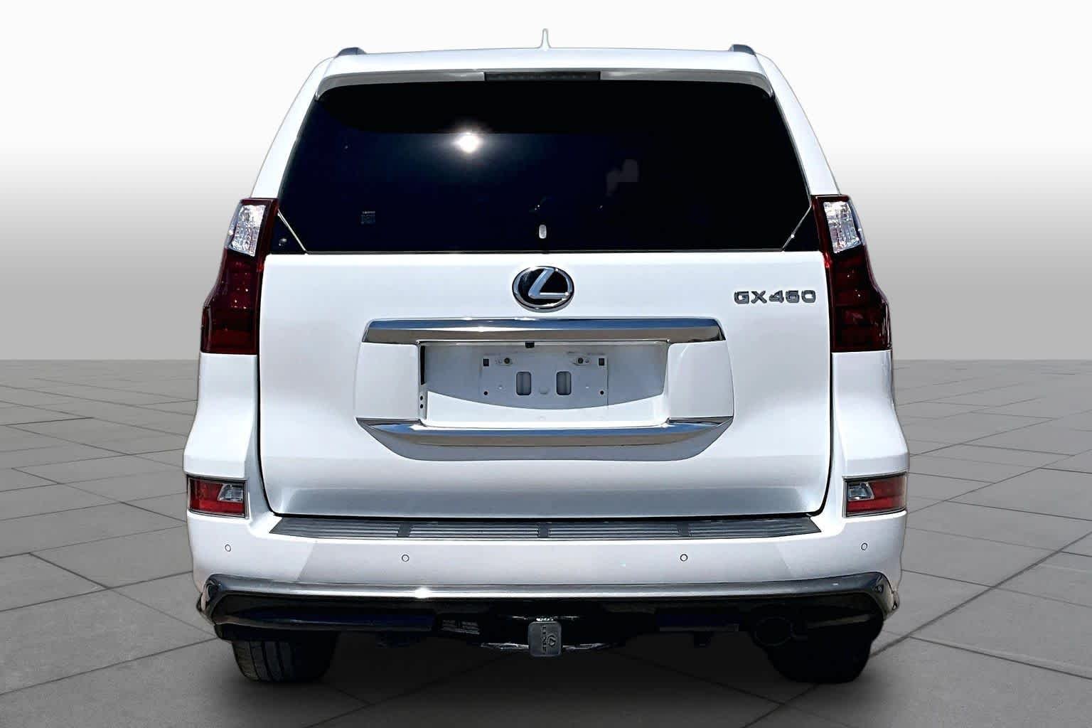 Used 2020 Starfire Pearl Lexus Premium image 4