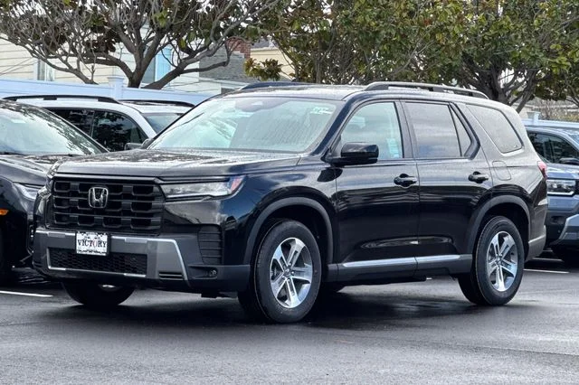 New 2026 Crystal Black Pearl Honda EX-L image 8