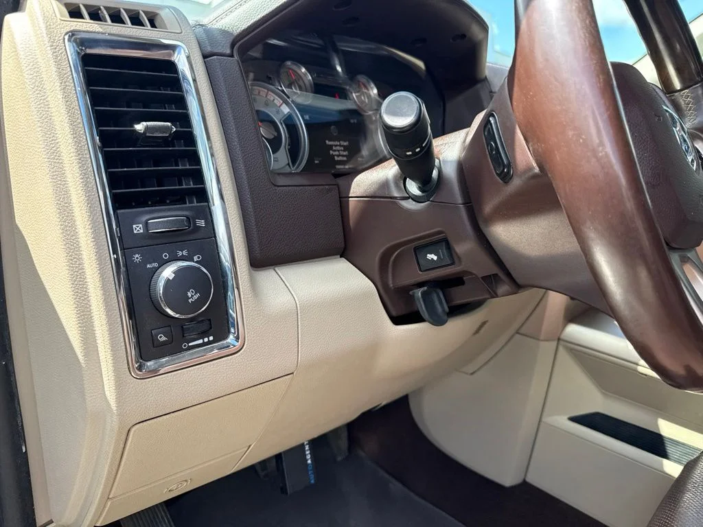 Used 2014 Gray Ram Laramie Longhorn image 13