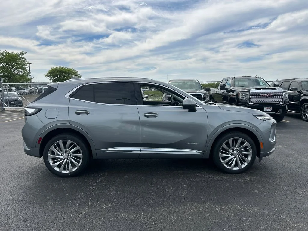 2026 Buick Envision Avenir - Photo 10