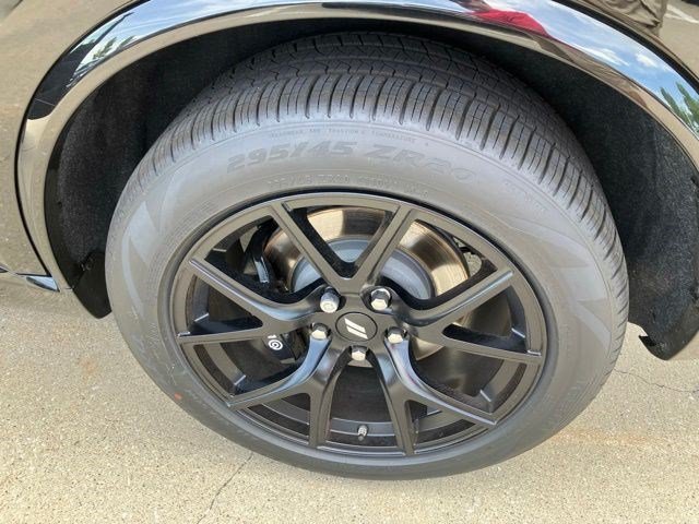 New 2026 Diamond Black Clear-Coat Exterior Paint Dodge GT Premium HEMI V8 image 26