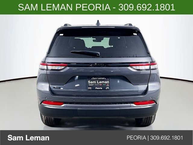 New 2026 Baltic Gray Metallic Clear-Coat Exterior Paint Jeep Altitude image 6