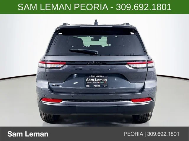 New 2026 Gray Jeep Altitude image 6