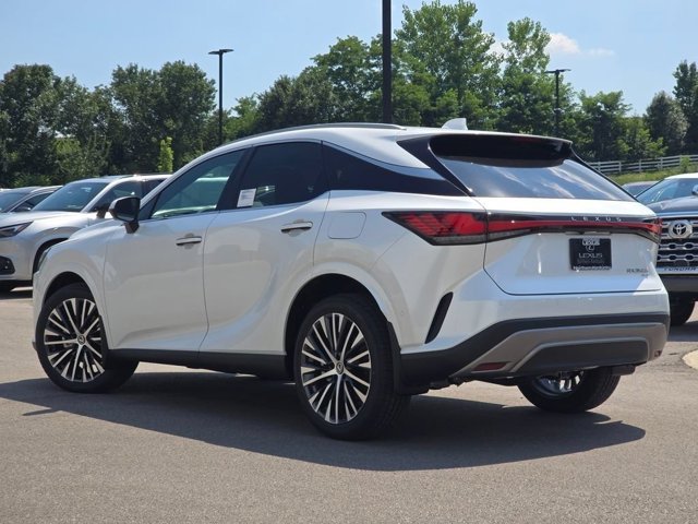 New 2026 Eminent White Pearl Lexus PREMIUM PLUS image 30
